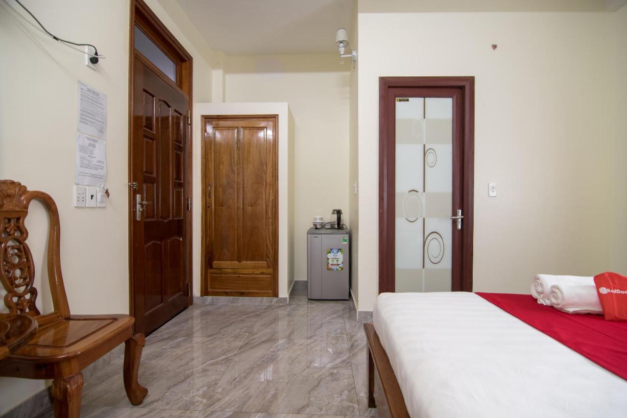 Phuc Duc Hotel - Center District 1 Хошимин Экстерьер фото